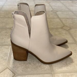 Steve Madden Boot
